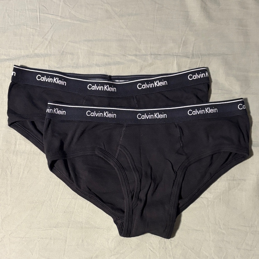 Calvin Klein Black Men's Briefs - Twin Pack